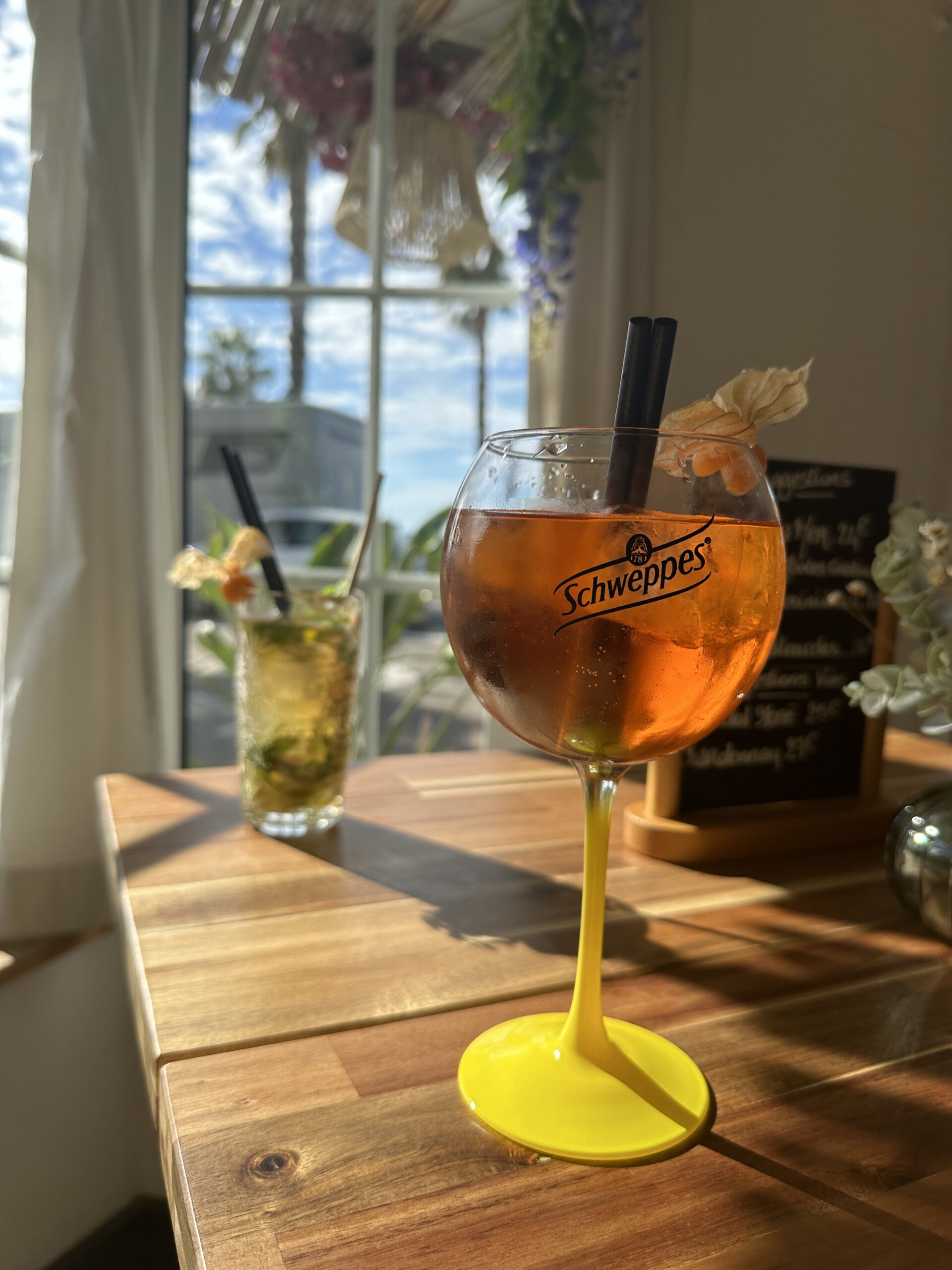 Restaurant Le Faré Six-Fours-Les-Plages Plage Bonnegrâce Cuisine Méditerranéenne Cocktails Maison