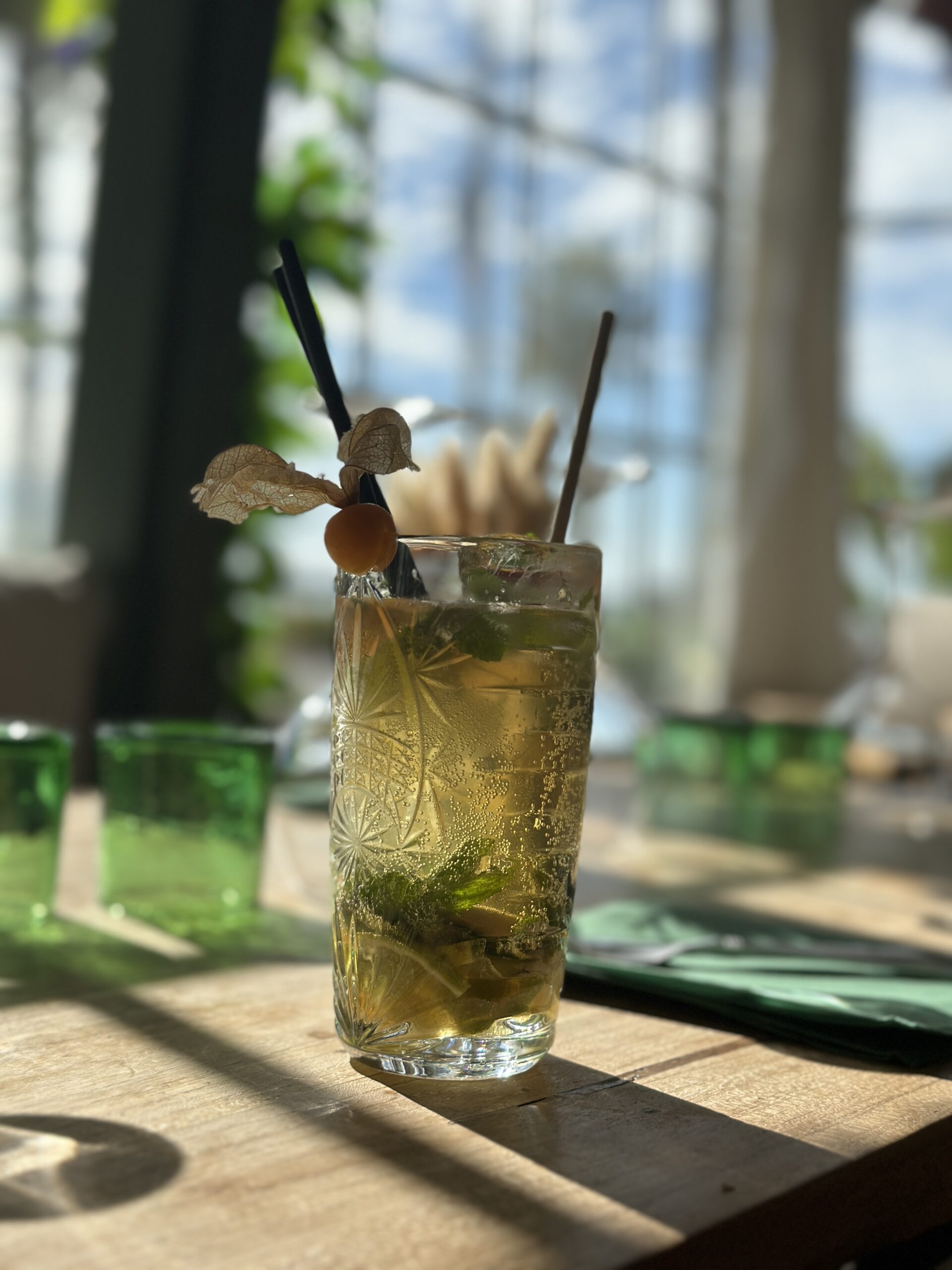 Restaurant Le Faré Six-Fours-Les-Plages Plage Bonnegrâce Cuisine Méditerranéenne Cocktails Maison